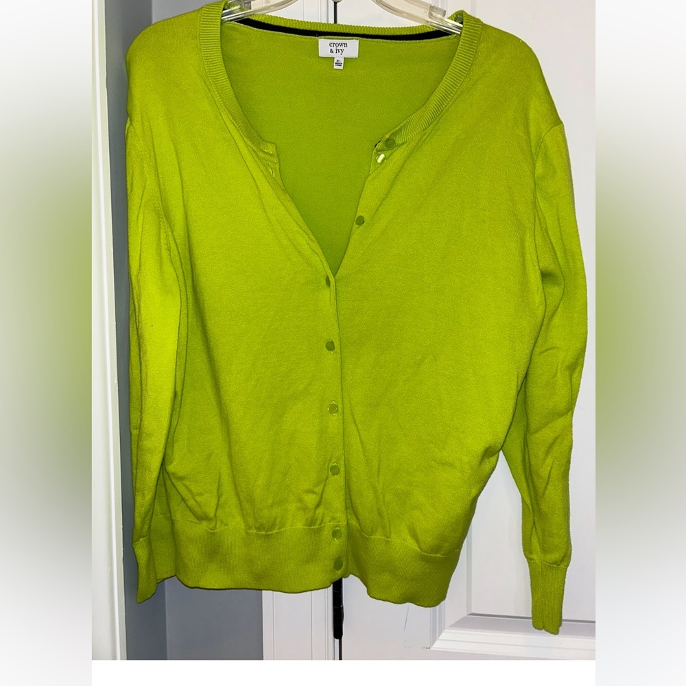 crown & ivy Vibrant Green Women's Cardigan